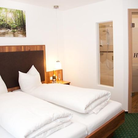 Hotel Hutzenthaler Bruckberg Екстериор снимка