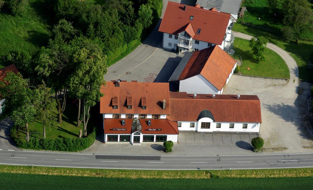 Hotel Hutzenthaler Bruckberg Екстериор снимка
